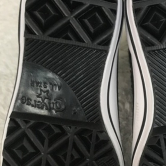 Brand New! Chuck Taylor Woolrich Hi Top Shoe - Picture 6 of 7